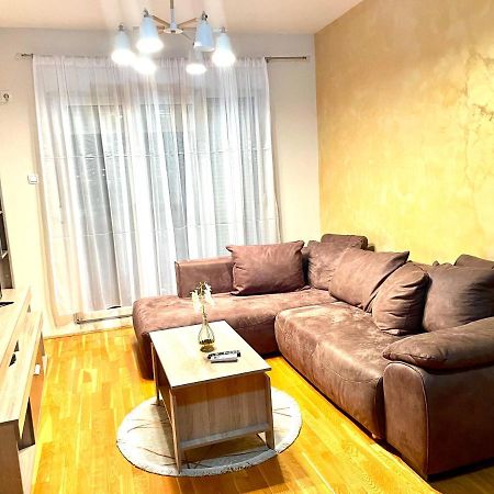 Naki Apartman Διαμέρισμα Ποντγορίτσα Εξωτερικό φωτογραφία