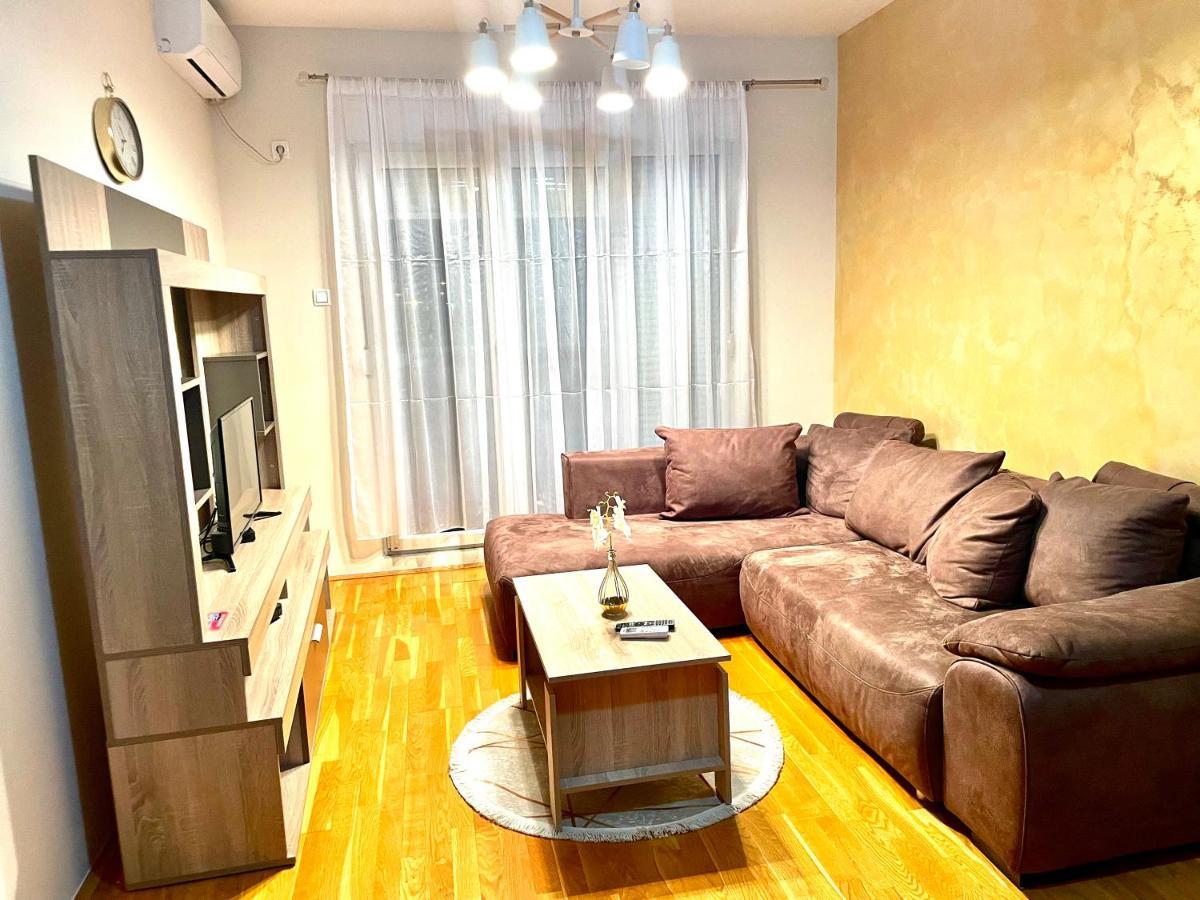 Naki Apartman Διαμέρισμα Ποντγορίτσα Εξωτερικό φωτογραφία