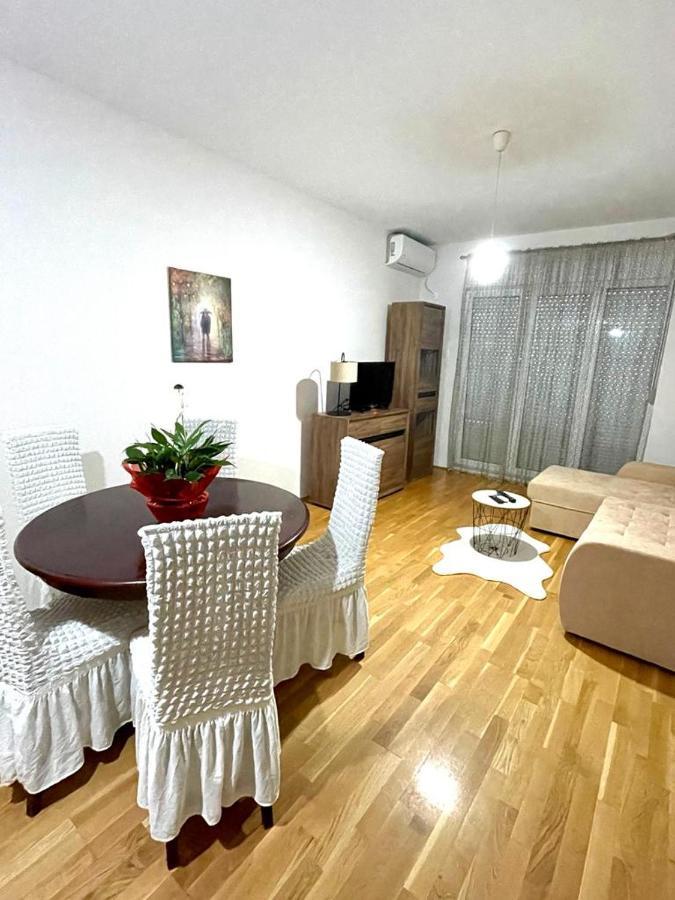 Naki Apartman Διαμέρισμα Ποντγορίτσα Εξωτερικό φωτογραφία