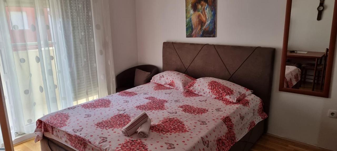 Naki Apartman Διαμέρισμα Ποντγορίτσα Εξωτερικό φωτογραφία